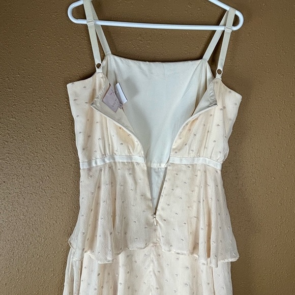 Gal Meets Glam Florence Dress 8 - Picture 7 of 9